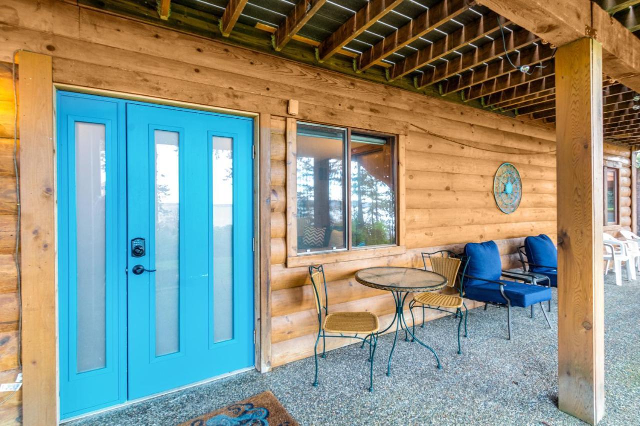 Octopus Den Coupeville Exterior photo